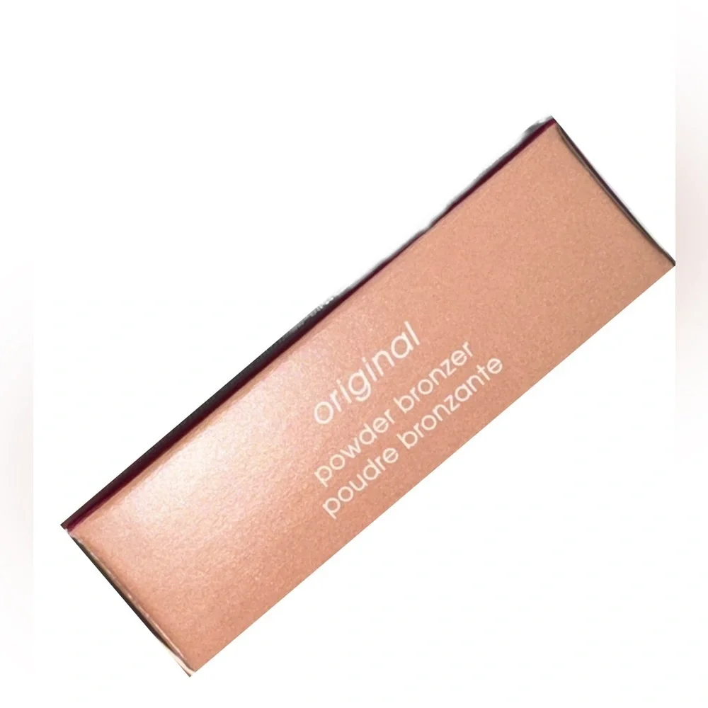 Benefit Hoola Matte Bronzer – Mini Size (1.8g / 0.06 oz)